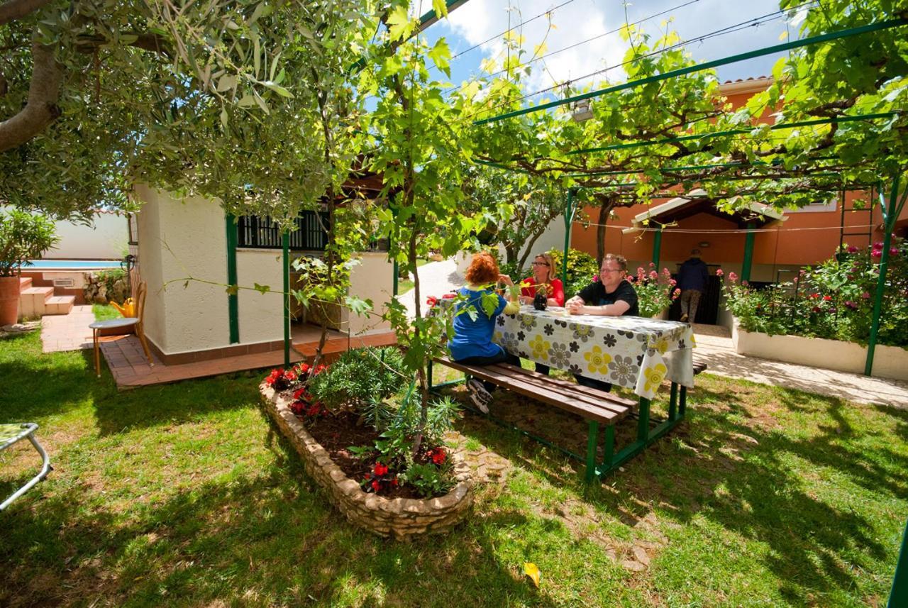 Guest house Bizjak Vinkuran Buitenkant foto