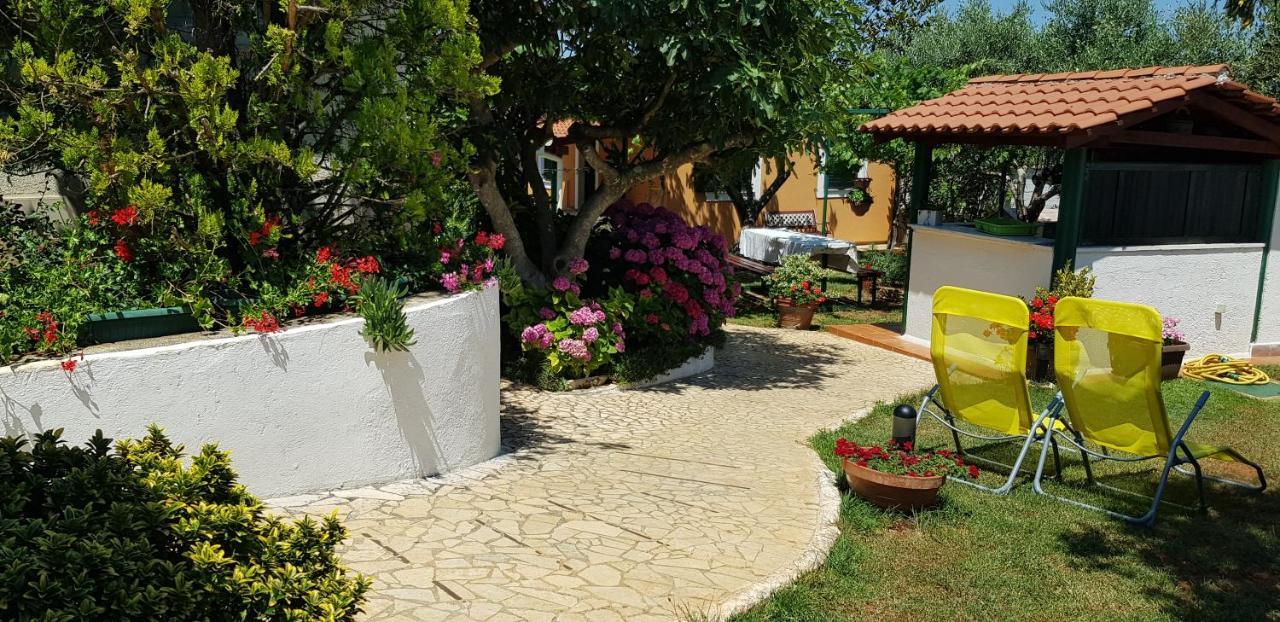 Guest house Bizjak Vinkuran Buitenkant foto