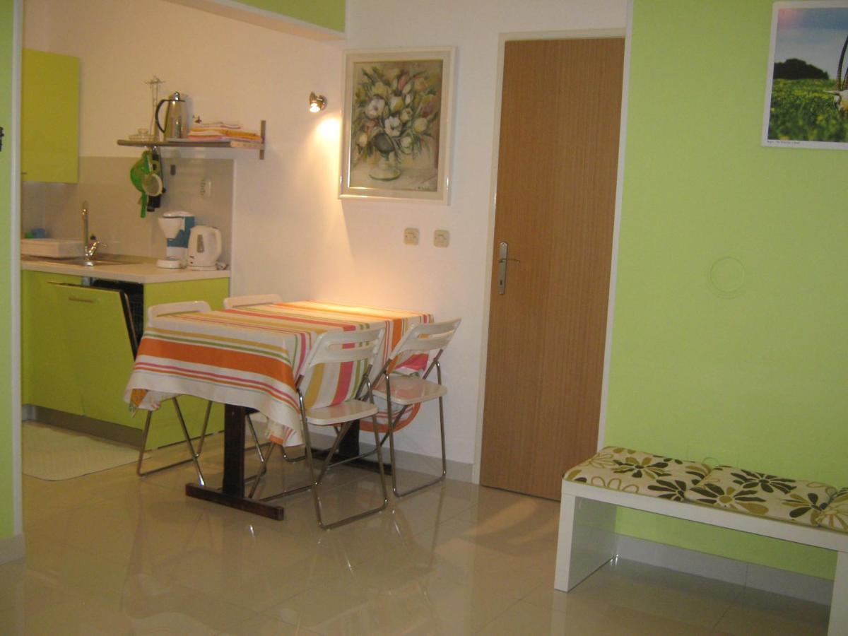 Guest house Bizjak Vinkuran Buitenkant foto