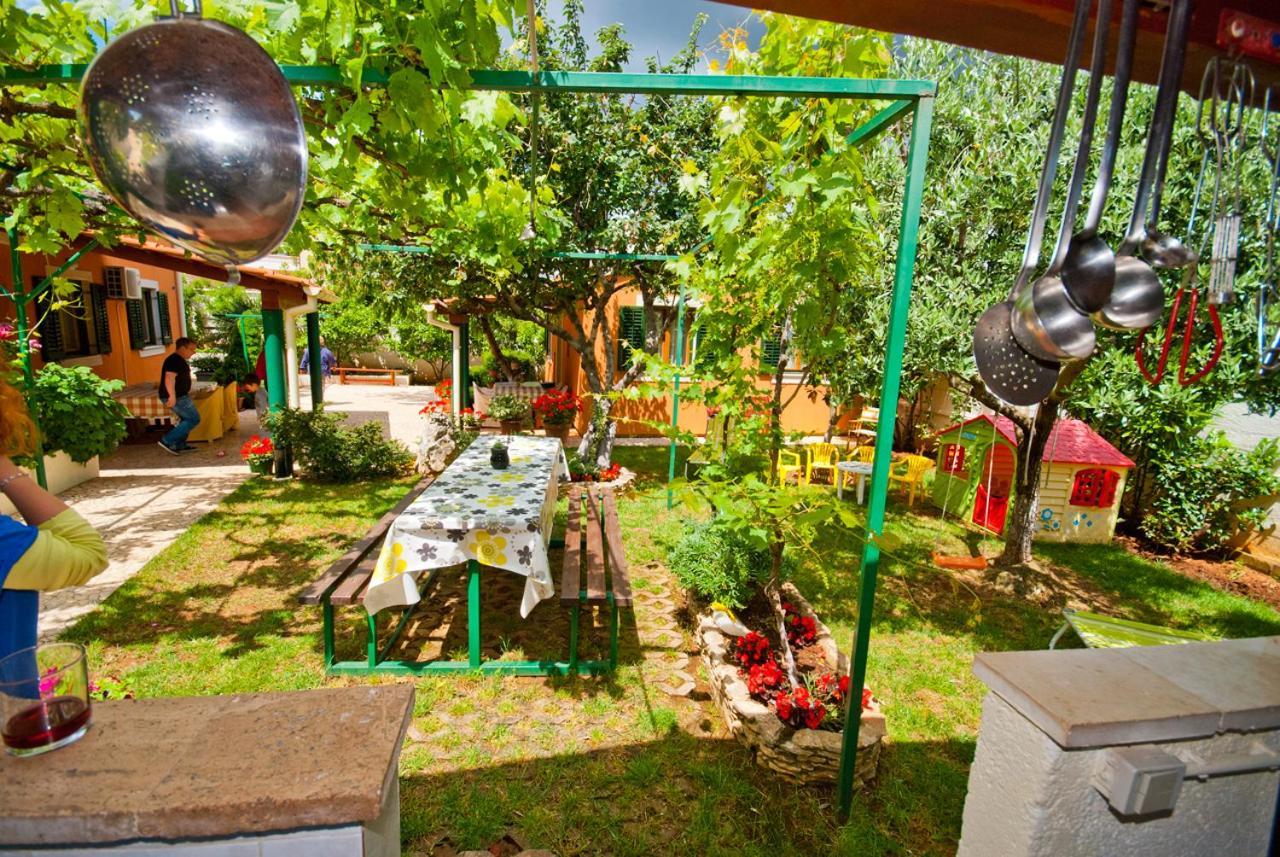 Guest house Bizjak Vinkuran Buitenkant foto